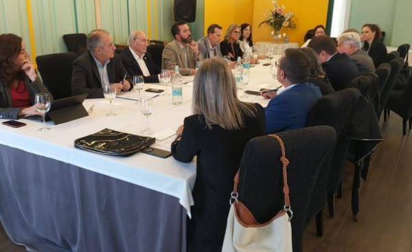 Reunió de la Junta Directiva de la FECATRA