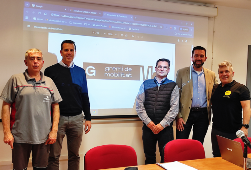 Xerrada als alumnes de l'Institut Castellarnau